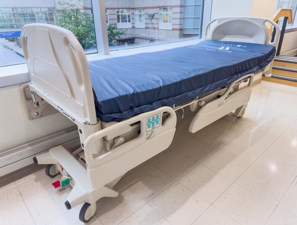 Nowy Sącz zyskuje robotyczną chirurgię – NFZ refunduje operacje raka prostaty