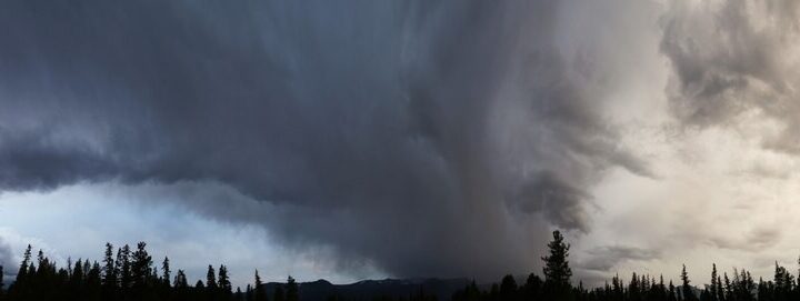 Silny wiatr nadchodzi! Przygotuj się na porywy do 75 km/h