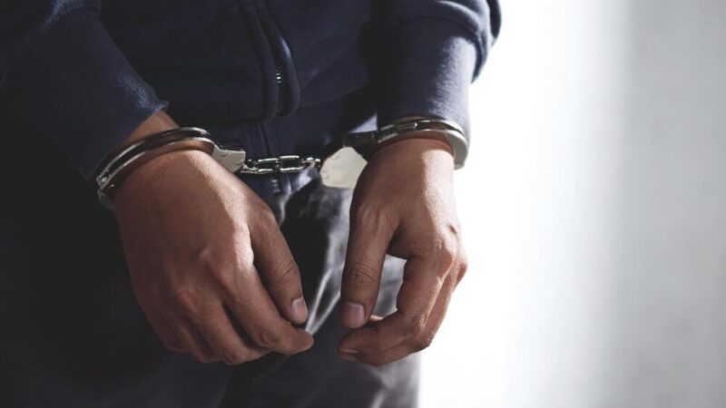 Komendant policji z Nowego Sącza na przysiędze strzeleckiej uczniów mundurowych