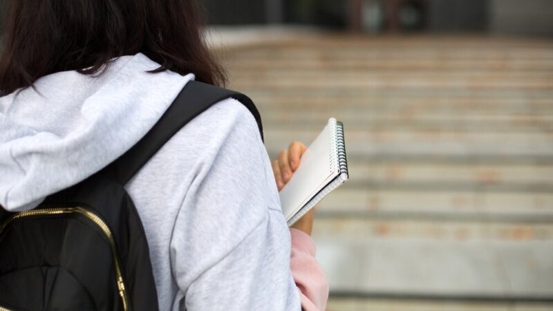 Młodzi Obywatele z Rogów zwiedzają Urząd Gminy Podegrodzie