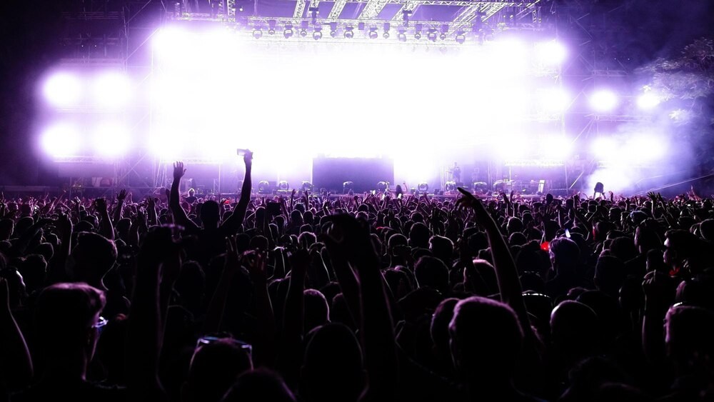 Noworoczny Koncert: Największe Przeboje Polskiej Muzyki na Wyciągnięcie Ręki