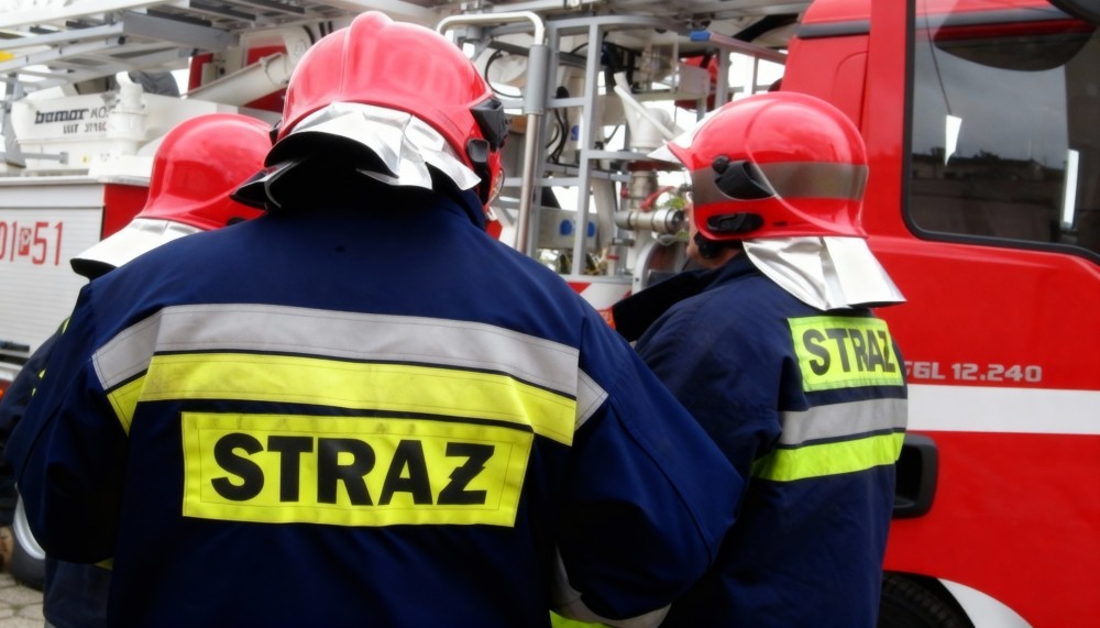 Nowa remiza OSP w Łososinie Dolnej: nowoczesne podjazdy i lepsze warunki dla strażaków!