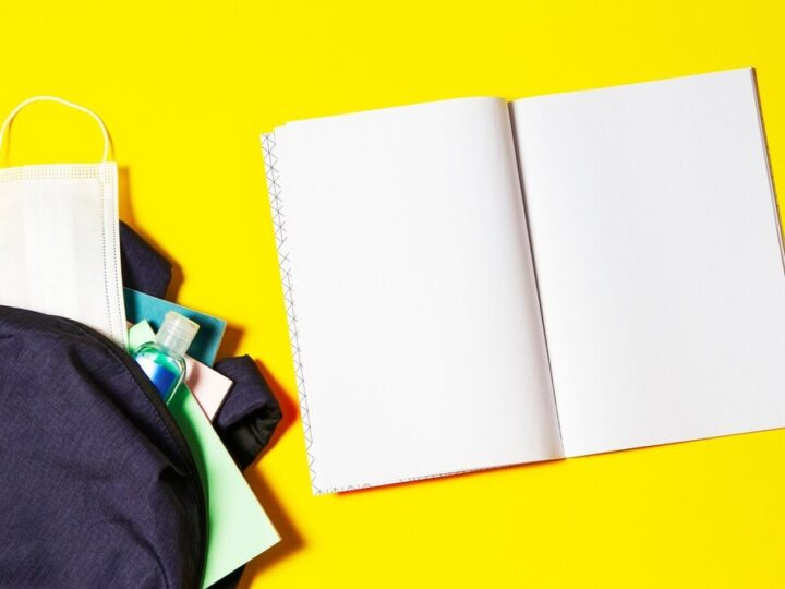 Emocjonalne pożegnanie emerytek w Szkole Podstawowej w Brzeznej