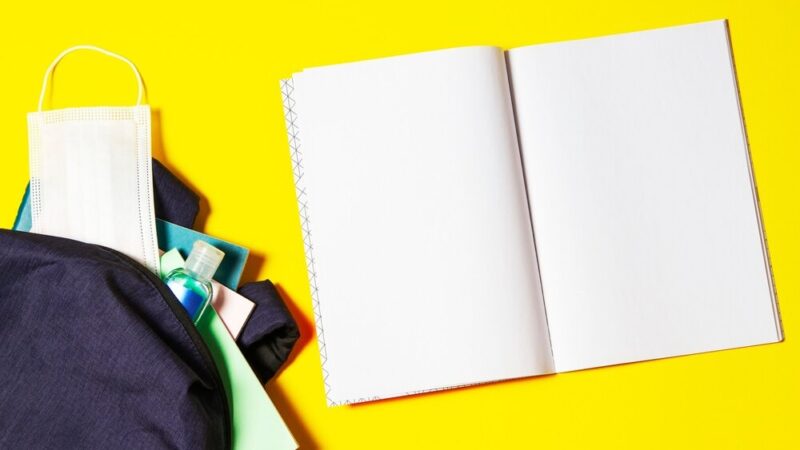 Emocjonalne pożegnanie emerytek w Szkole Podstawowej w Brzeznej