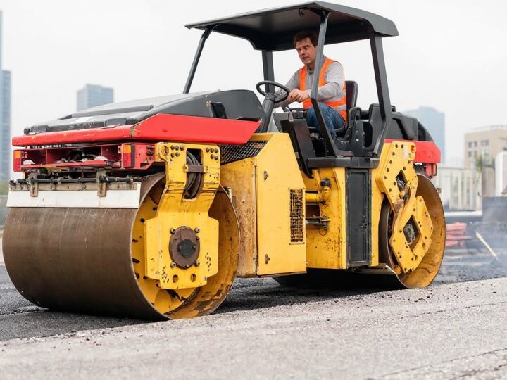 Dąbrowa z nową drogą na świąteczne spotkania mieszkańców