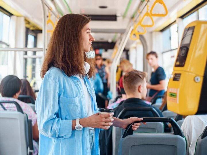 Nowy Sącz wprowadza nowoczesny transport publiczny – rewolucyjny projekt rusza!