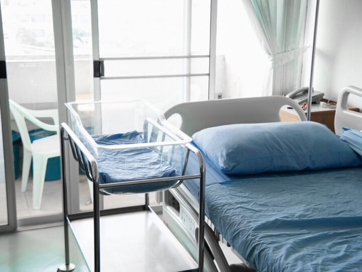 Bezpłatna teleopieka dla seniorów 60+ w Korzennej – dołącz do programu już teraz!