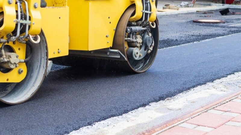 Burmistrz Piwnicznej-Zdroju zachęca mieszkańców do sprzedaży gruntów w celu poszerzenia drogi na Suchą Dolinę i Obidzę