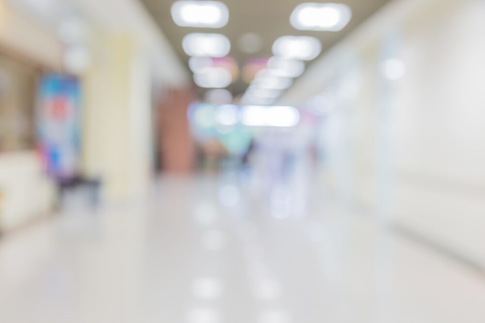 Defibrylatory w chełmieckich szkołach – krok w stronę większego bezpieczeństwa mieszkańców