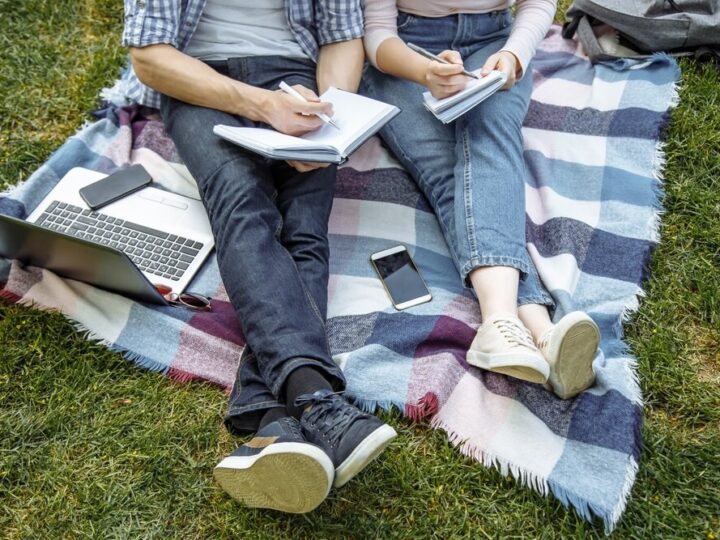 Nowe technologie w szkołach: Unijne wsparcie dla edukacji w Polsce