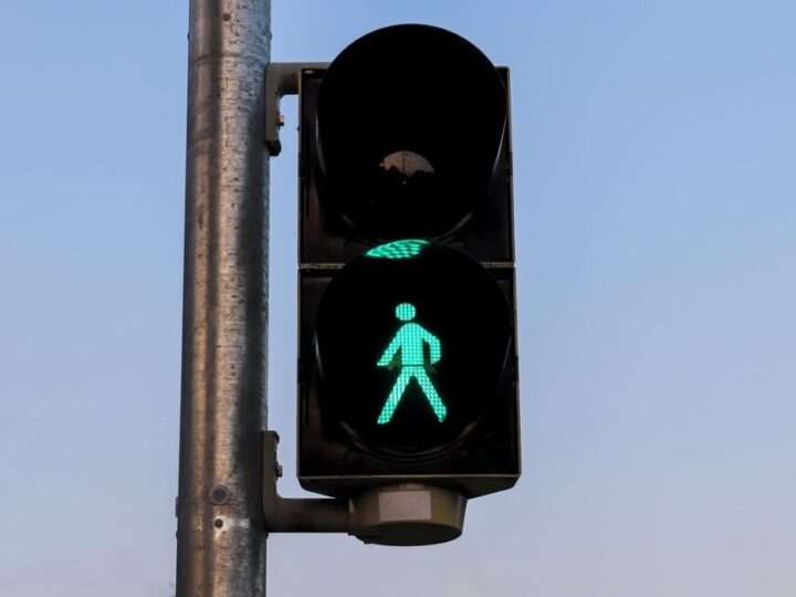 Bezpieczni na chodnikach: Zimowe działania w Gminie Rytro