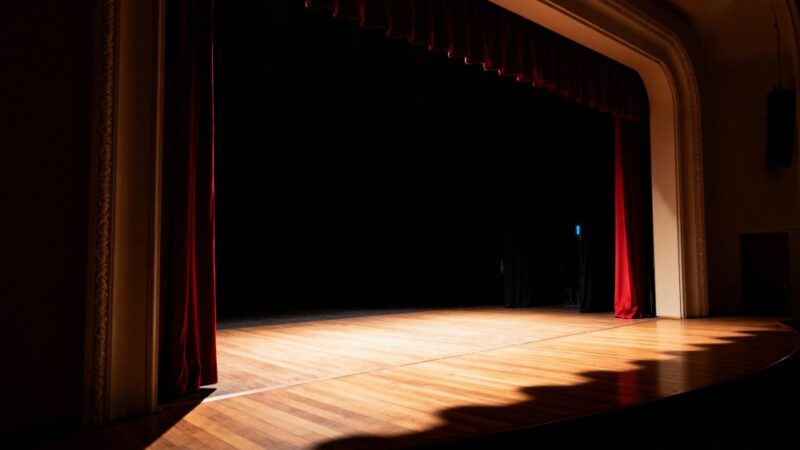 Ostatnie bilety na spektakl „Zbrodnia i kara” w reżyserii Budzyka!