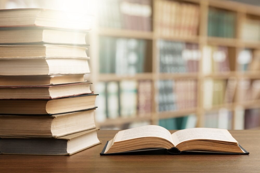 Zakochaj się w czytaniu: Walentynkowe Bingo w bibliotece!