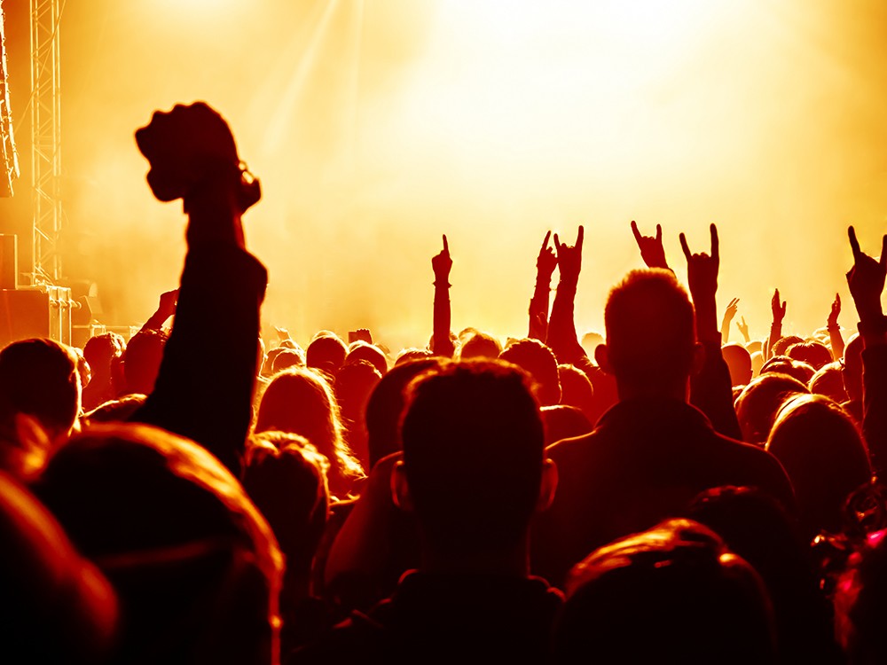 Przeżyj emocjonalną podróż z „Istotą Wrażliwą” na Małej Scenie MOK