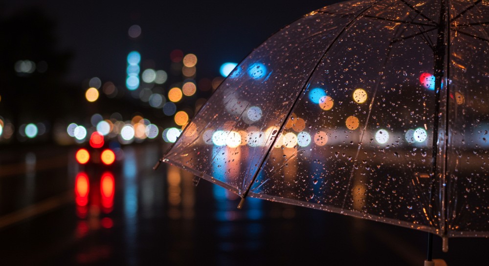 Intensywne deszcze w Krynicy – alert IMGW przed podtopieniami