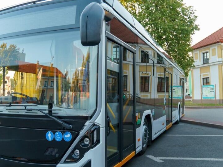 Elektryczne autobusy IRIZAR w akcji na ulicach Nowego Sącza