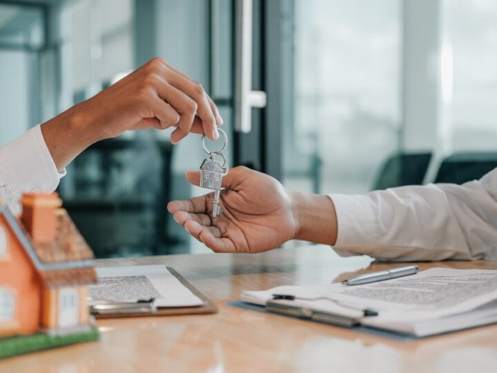 Nowy chodnik w Łazach Biegonickich zwiększy bezpieczeństwo mieszkańców