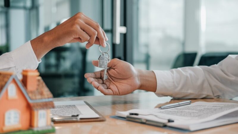 Nowy chodnik w Łazach Biegonickich zwiększy bezpieczeństwo mieszkańców
