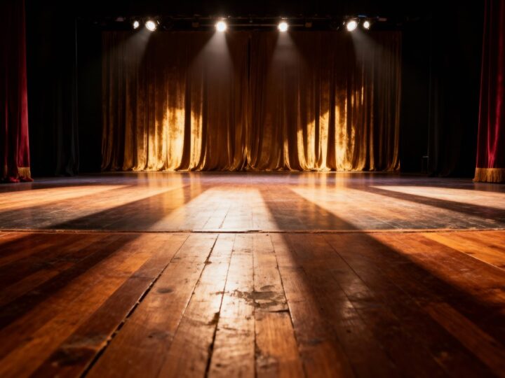 Przeżyj emocjonalną podróż z „Istotą Wrażliwą” na Małej Scenie MOK