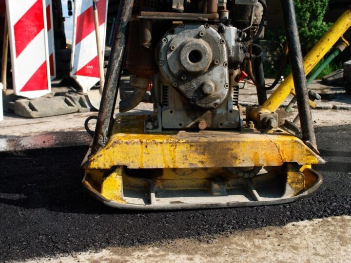 Przetarg na modernizację dróg w Podegrodziu – nowe inwestycje już w drodze!