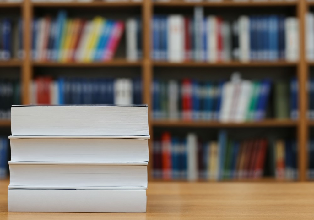 Dzień Bibliotekarza w Starym Sączu: życzenia i atrakcje dla miłośników książek