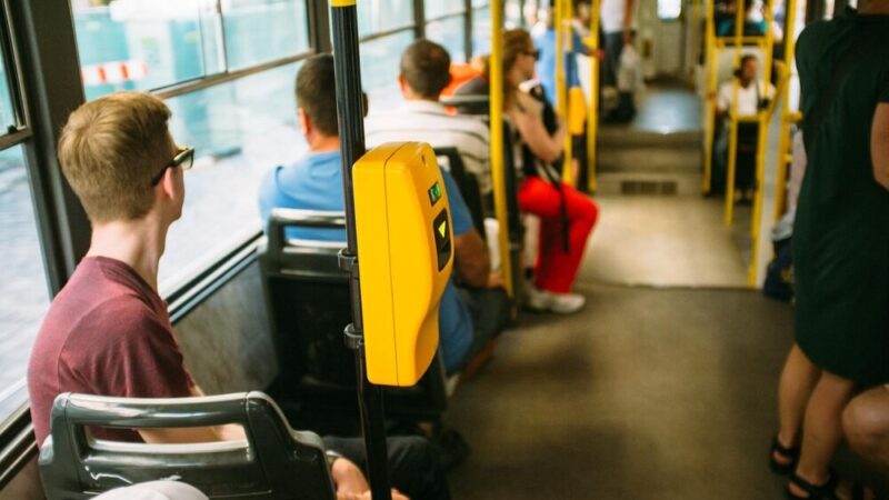 Klimatyzacja w autobusach MPK Nowy Sącz: jak komfortowo podróżować w upalne dni?