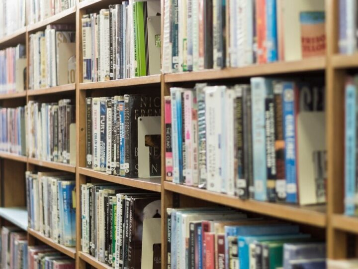 Zanurz się w literackim relaksie w Bibliotecznej Strefie Wypoczynku!