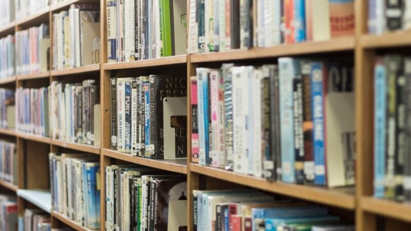 Zanurz się w literackim relaksie w Bibliotecznej Strefie Wypoczynku!