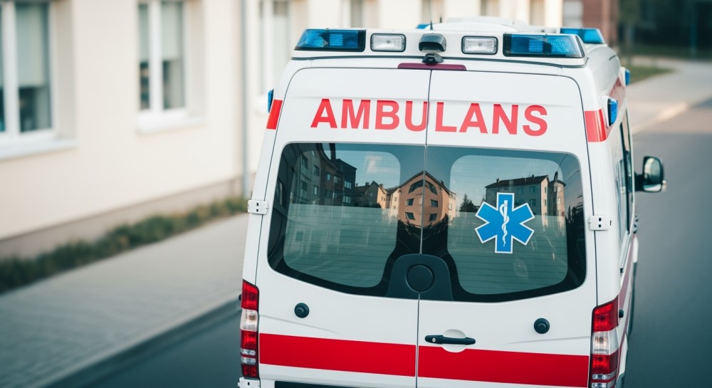 Ćwiczenia służb ratunkowych nad jeziorem: nowoczesne techniki i współpraca w akcji