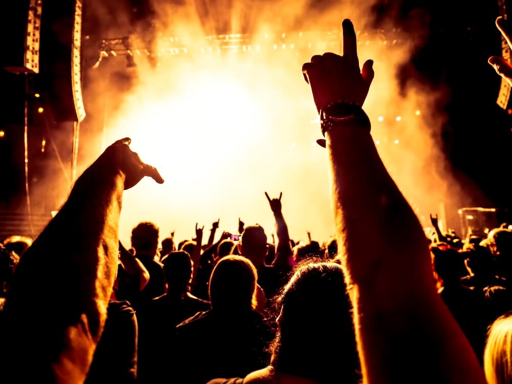 Muzyczna podróż przez historię: patriotyczny koncert w sercu Polski