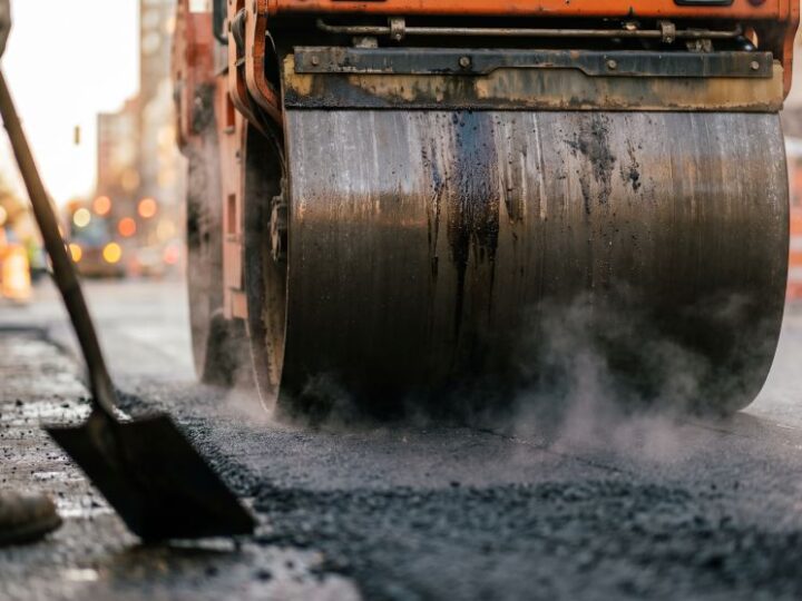 Nowa droga w Gminie Łososina Dolna: modernizacja Świdnik – Jodłowiec ukończona!