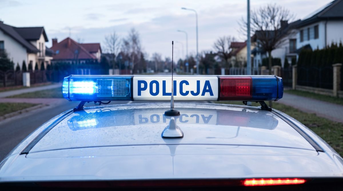 Młodsi aspiranci Policji odebrali akty mianowania w Nowym Sączu